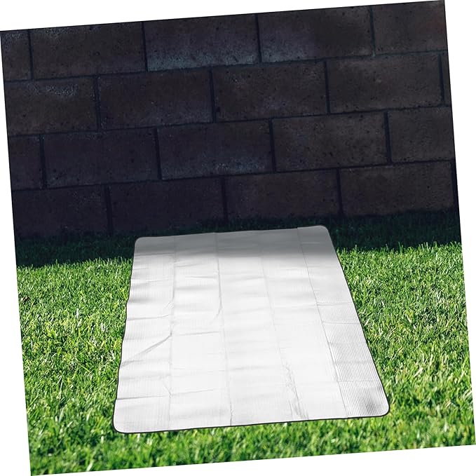 Happyyami Outdoor Picnic Mat Thickened Camping Cushion for Family Gatherings Beach Blanket for Use Lightweight Portable