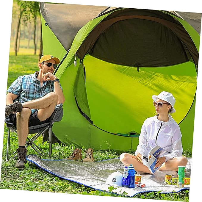 Outdoor Dampproof Picnic Mat with Aluminum Film Lightweight Foldable Camping Mattress Pad for Hiking Tent Portable Sleeping Blanket Cushion Random Color