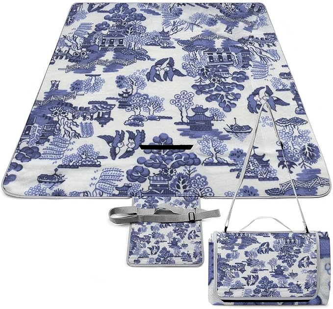 Blue and White Ancient Chinese Folk Chinoiserie Style Waterproof Outdoor Picnic Blanket Sandproof Beach Mat for Camping Hiking Grass Travelling