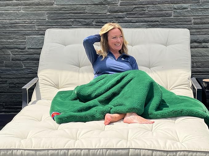 Pretty Rugged Faux Mink Luxe Customizable Long Lap Blanket Waterproof and Reversible Machine Washable Fuzzy Throw Green
