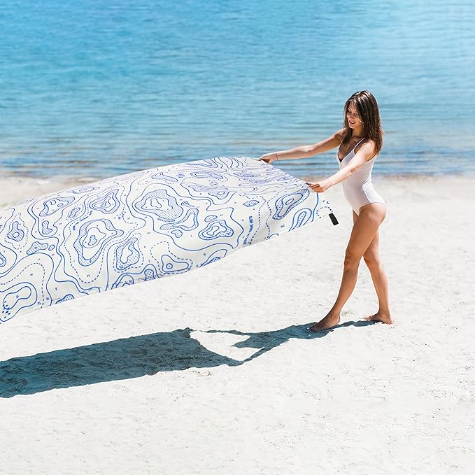 110''×118'' Oversized Beach Blanket for 4-8 Adults White Waterproof Sandproof Picnic Blanket Lightweight Foldable Sand Free Outdoor Mat w/ 4 Stakes &amp Portable Carry Bag for Travel Camping Hiki
