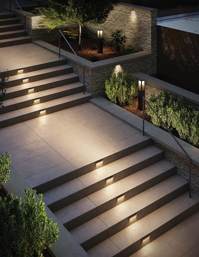 Hinkley Landscape Lighting Taper 1565SW Wide Horizontal 12v Step Light Low-Voltage Recessed Mount Integrated LED Satin White