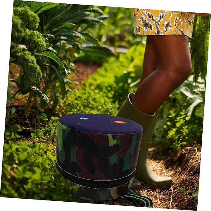 Garden Stool Lightweight Portable Weeding Chair Wearable Foam Seat for Gardening Tea Picking and Outdoor Activities Height Durable Camouflage Design Random Base Color