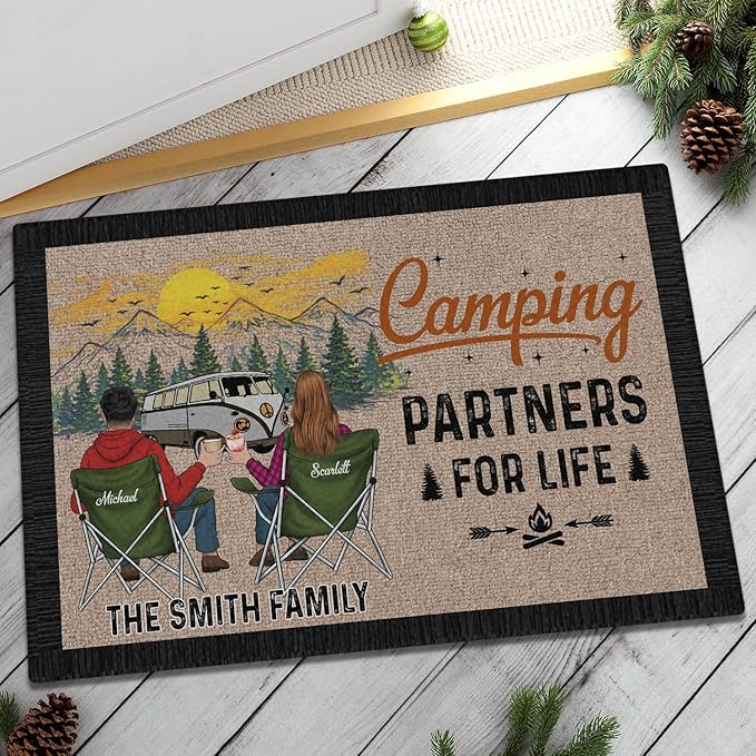 Personalized Camping Entry Doormat with Custom Family Name – “Life is Better When You’re Camping” RV Floor Mat for Trailer Cabin or Motorhome Doorway – Gift Idea for Outdoor Travel Lovers