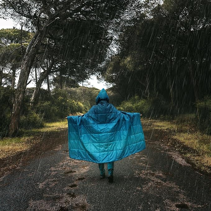 zzlamb Hooded Stadium BlanketWaterproof Outdoor Camping Blanket Polar FleeceWarm Windproof Portable for StadiumSportsPicnicBeachCarPets56x75in Lake Blue Fade
