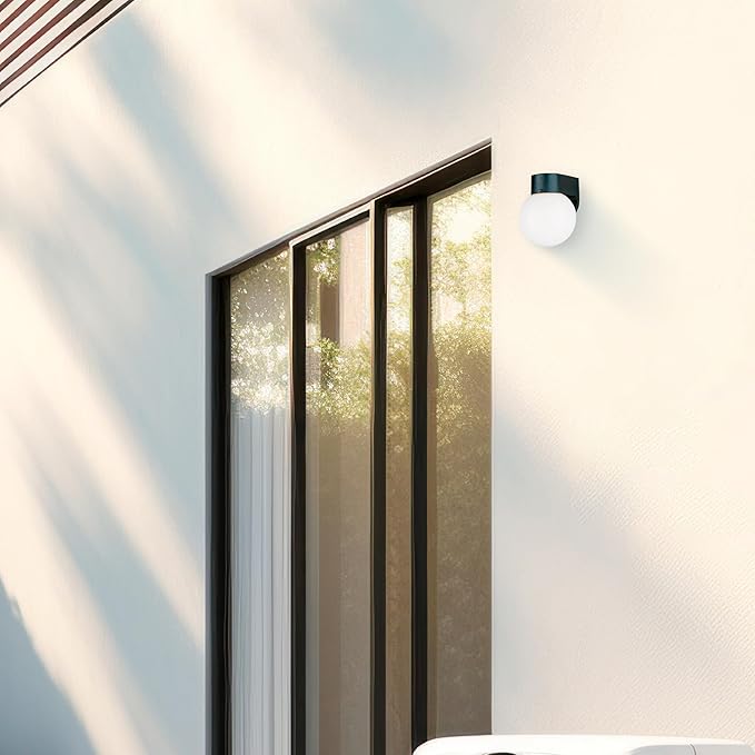 Generation Lighting 1-Light Outdoor Wall Series Traditional Outdoor Wall Lamp Black 8753-34 Lovely Wall Lamp for Outdoor Decor Wall Light Fixture Uses Standard or LED Light Bulb