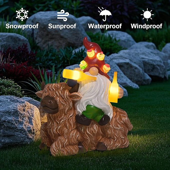 DKJOCKY Gnome Garden Decor Statue with Solar Light Lantern Highland Cow Birthday Gifts for Women Mom Grandma Funny Waterproof Resin Figurine Outdoor Decorations for Yard Patio Lawn Balcony Porch