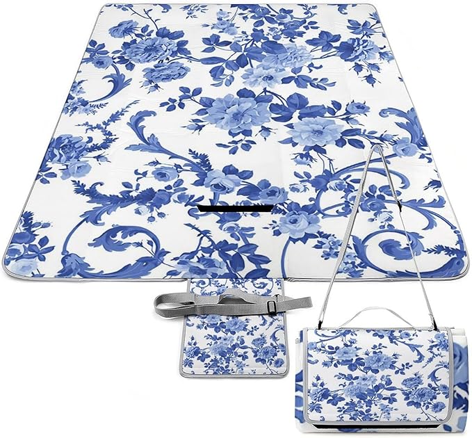 Blue and White Chinese Style Chinoiserie Folk Waterproof Outdoor Picnic Blanket Sandproof Beach Mat for Camping Hiking Grass Travelling