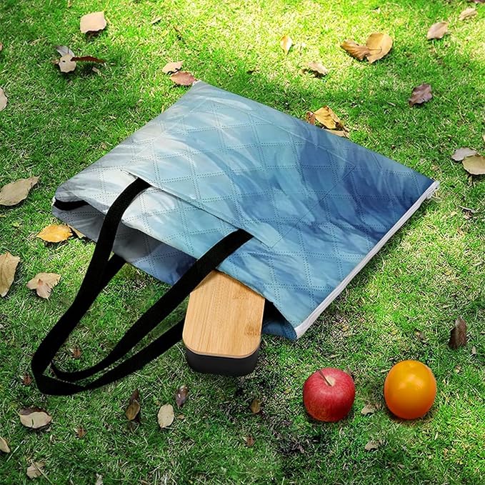 Zipper Blue Fox Style Picnic Mat Suitable for Travel Camping Park Or Home Use