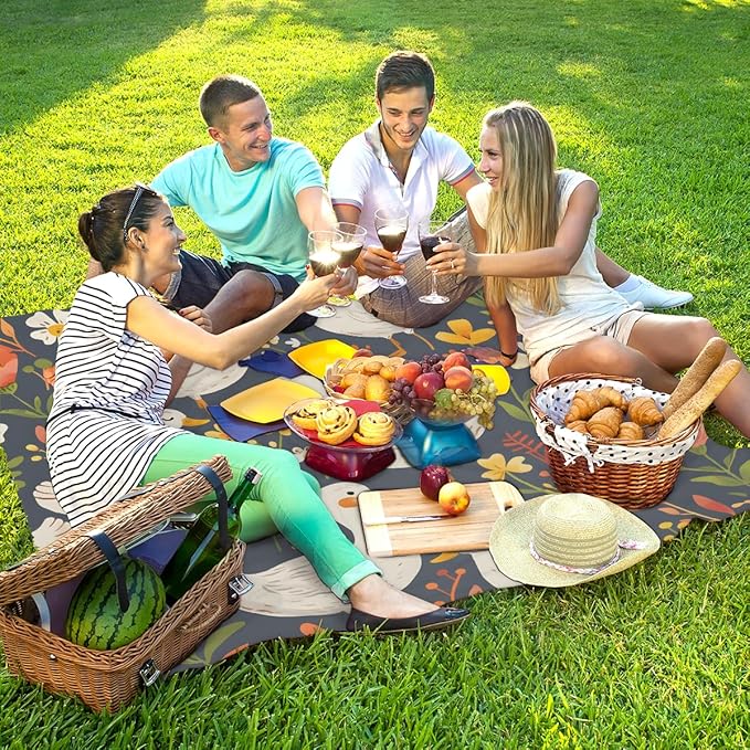 Waterproof Sandproof Beach Blanket 59''×68'' Duck Polyester Outdoor Picnic Blanket with 4 Stakes &amp Storage Bag for BeachCampingVacation Animal