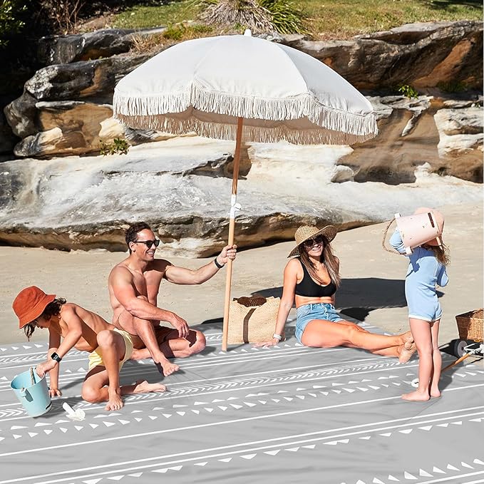 Extra Large 110''×118'' Beach Blanket for 8 Adults Outdoor Beach Mat Sand Free Waterproof with 4 Stakes &amp 4 Corner Pockets Polyester Lightweight Foldable Grey Picnic Mat for Travel Camping Hik