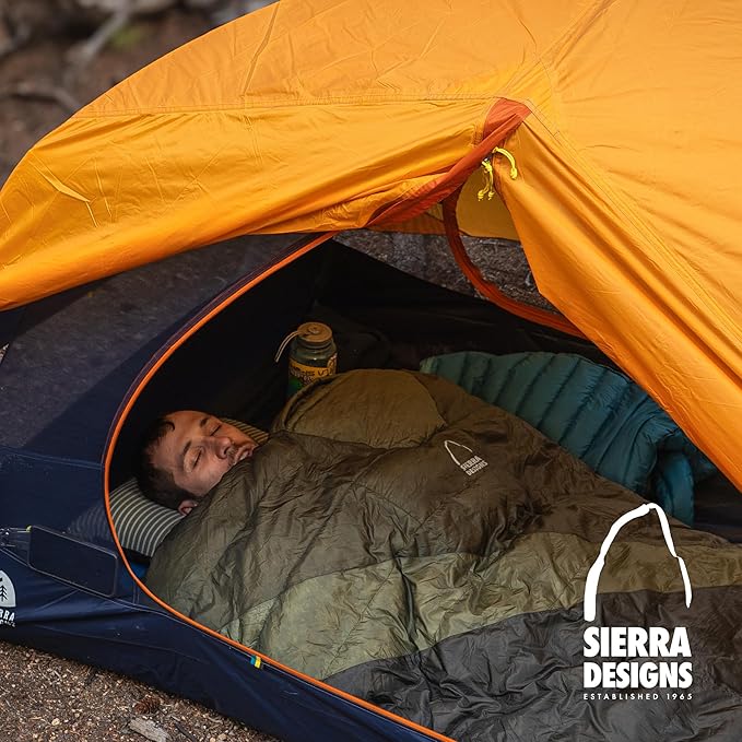 Sierra Designs Cloud Quilt 20 Degree Down Backpacking Quilt Ultralight 800 Fill Power DriDown with Hideaway Hood Insulated Hand Pockets Regular
