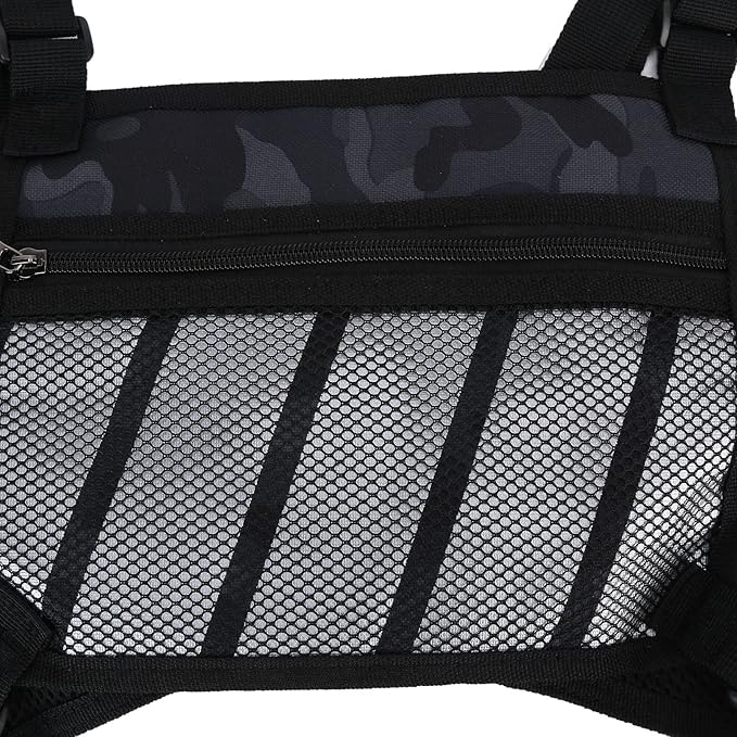 Gardening Vest Bag Black Camouflage Outdoor Running Backpack Vest Bag Storage Bag for Man Woman Running