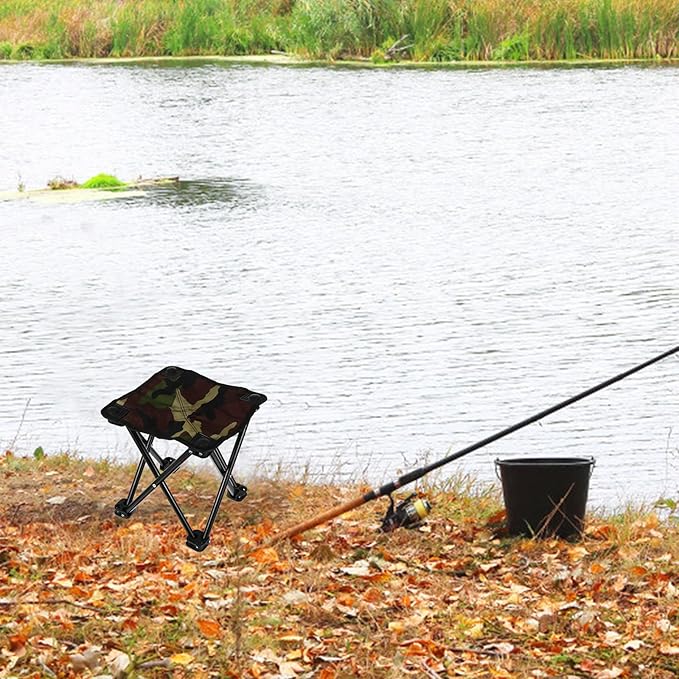 Mipcase Portable Folding Fishing Stool Outdoor Camping Chair with Camouflage Pattern Lightweight Foldable Seat for Hiking Fishing and Travel Random Color