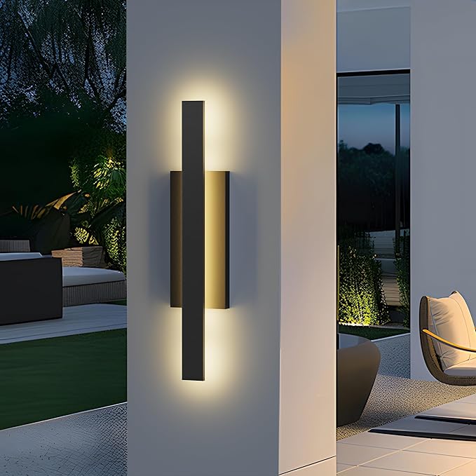 LamQee 31 inch Aluminum Long Outdoor Wall Lights 3000K 1600LM 32W LED Modern Exterior Lighting Fixtures IP65 Waterproof Matte Black Linear Outside Sconce Wall Mount for House Porch Patio Garage Door