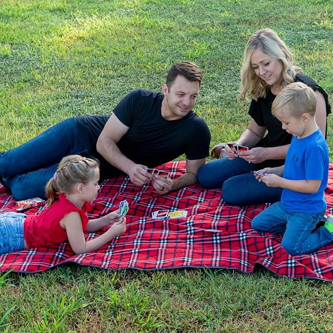 BRAWNTIDE Large Outdoor Waterproof Blanket - Extra Thick Fleece Warm Windproof Sandproof Quilted 82 x 55 Ideal for Beaches Picnics Camping Stadiums Dogs Car