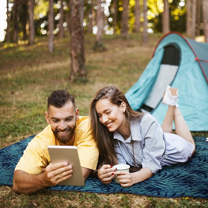 Large Outdoor Waterproof Blanket Extra Thick Fleece Stadium Blanket for Camping Car Pet Picnics - Windproof Wearable Machine Washable 80 x 58 (Jungle)
