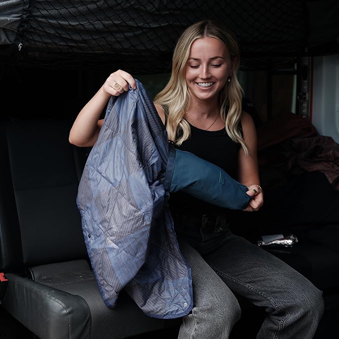 Gravel UltraPak™ Packable Insulated Travel Blanket – Lightweight Outdoor Blanket Water-Resistant Compact 20D Nylon with Snap Closure