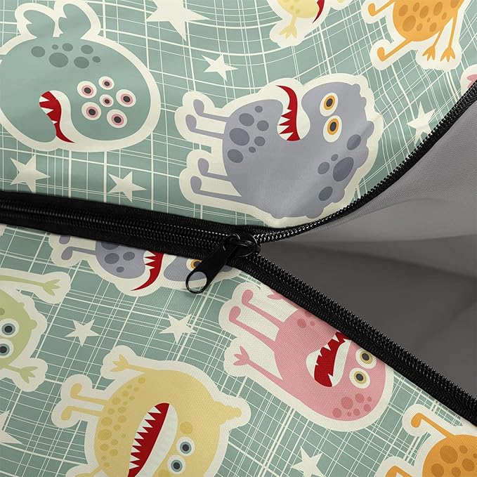 Kids Sleeping Bag for Boys GirlsMonster Alien Print-Lightweight Warm Portable Outdoor Indoor-Waterproof Cold Weather Resistant Sleeping Bag for Camping Hiking(Monster Alien)