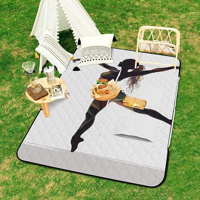 Zipper A Dancer Style Picnic Mat Suitable for Travel Camping Park Or Home Use