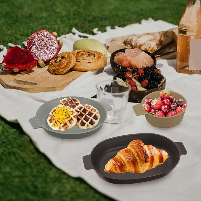 Toyvian Portable Plastic Dinnerware Set Lightweight Camping Plates and Bowls Kit Reusable Picnic Dishware with 3 Small Plates and 3 Single-Handle Bowls for Outdoor Travel