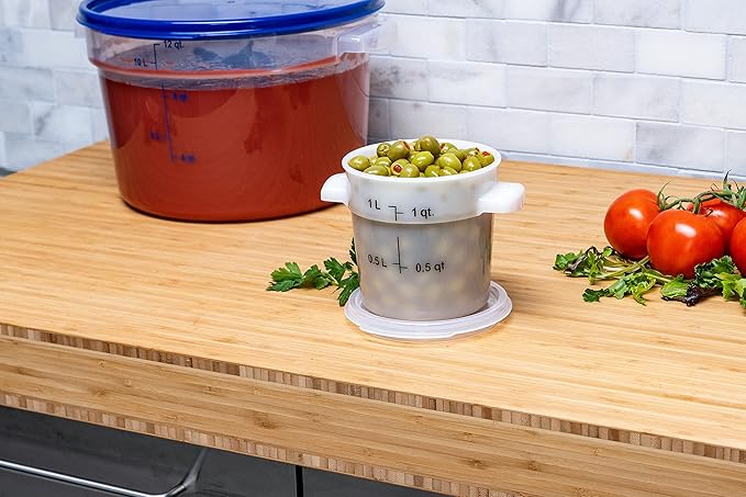 Carlisle FoodService Products Storplus Round Food Storage Container with Stackable Design for Catering Buffets Restaurants Polyethylene (Pe) 1 Quart White