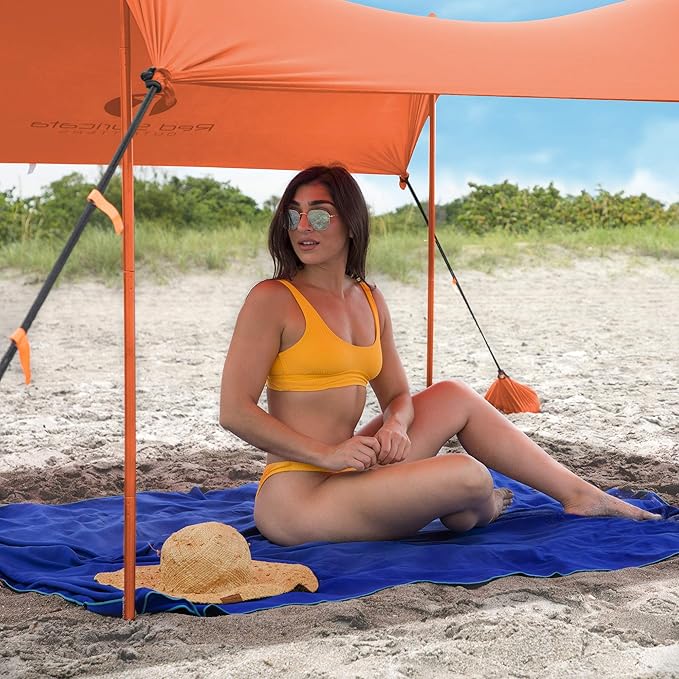 Red Suricata Family Beach Tent &amp Canopy UPF50 Sun Shade 4 Aluminum Poles Sand Shovel Medium Portable Sun Shelter (Medium Orange)
