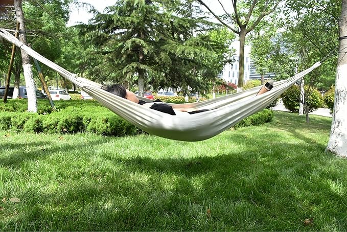 Outdoor Garden Cotton Double Hammock – 260 x 80 cm Up to 150 kg Capacity Comfortable &amp Portable for Travel Camping Backyard Relaxation