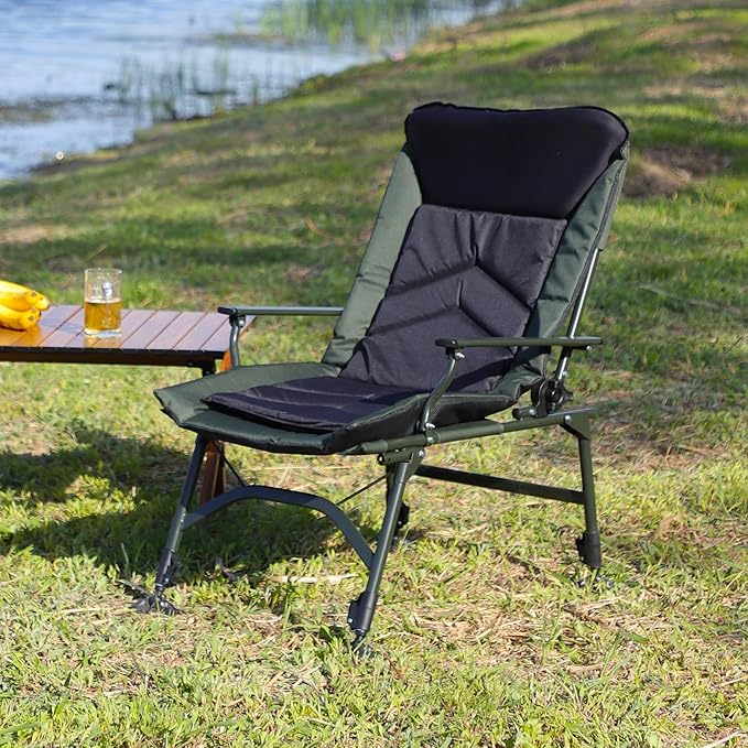 Camping Lounge Chair Portable Folding Reclining Camping Chair with Adjustable backrest for Indoor and Outdoor Camping Beach Hiking Fishing Green+Black