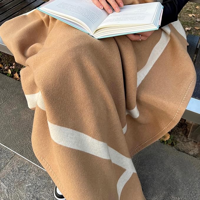 Wool Blanket &amp Throws 90% Wool Warm Blanket Soft Couch Blankets 75x55 Twin Throw Blankets for Living Room Camping Outdoors or Car Travel with Exquisite Box for Gift (Camel)