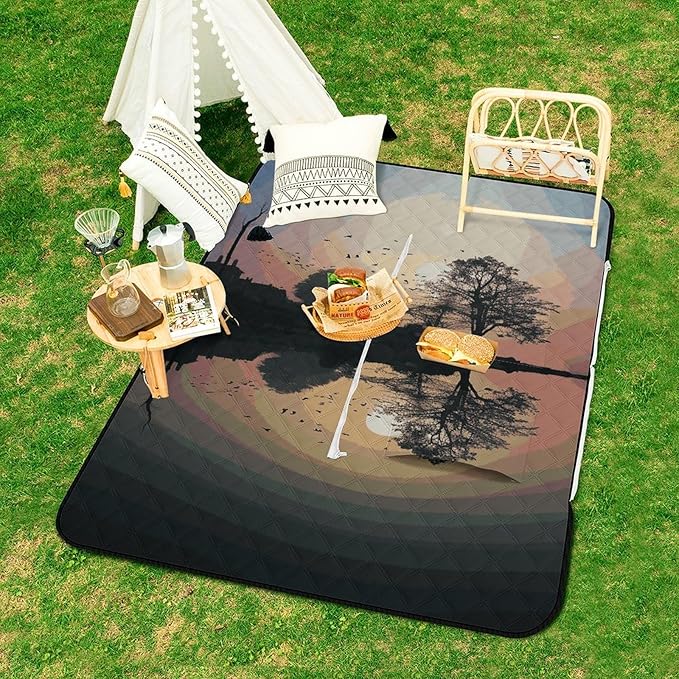 Zipper Reflection Guitar Style Picnic Mat Suitable for Travel Camping Park Or Home Use