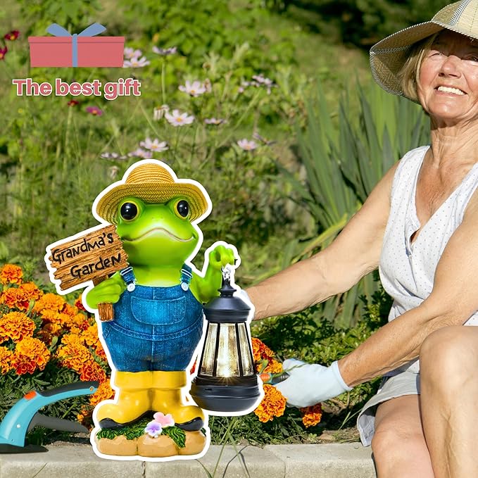 Frog Garden Statue with Solar Light Gardener Frog Decoration with Solar Lantern Light for Home Outdoor Garden Patio and Yard Decor Best Gifts for Mom/Grandma Grandma's Garden