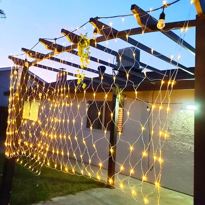 QITONG Net Lights Outdoor Mesh Lights 12ft x 5ft 360 LED Warm White Christmas Light with 8 Modes Connectable Clear Wire Bush Light Plug in