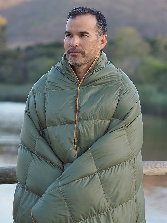 Get Out Gear Down Camping Blanket - Puffy Packable Lightweight and Warm | Ideal for Outdoors Travel Stadium Festivals Beach Hammock | 650 Fill Power Water-Resistant Backpacking Quilt