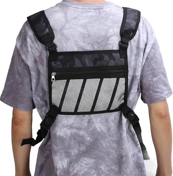 Gardening Vest Bag Black Camouflage Outdoor Running Backpack Vest Bag Storage Bag for Man Woman Running