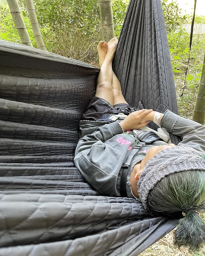 Sunyear Camping Hammock 4 Season Quilted Winter Hammock- Cozy and Durable Best for Cold Weather