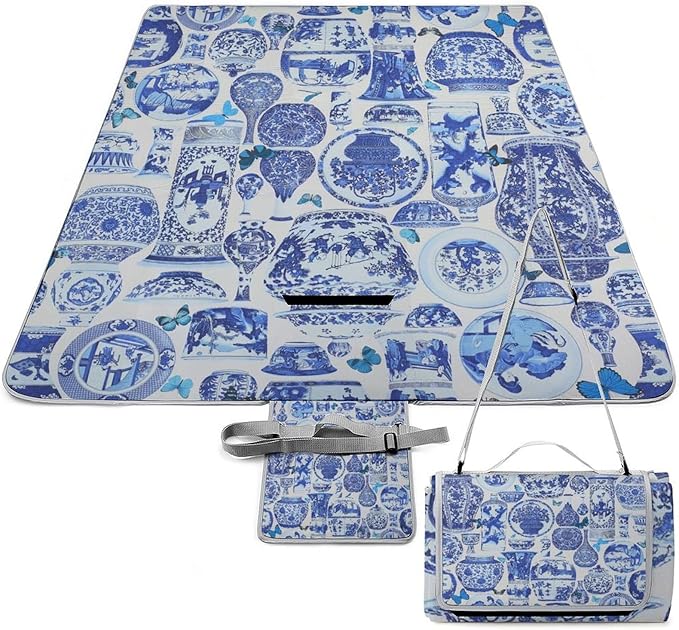 Blue and White Folk Chinese Chinoiserie Style Waterproof Outdoor Picnic Blanket Sandproof Beach Mat for Camping Hiking Grass Travelling