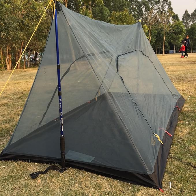 Ultralight Mosquito Net Tent for 1 Person Tear-Resistant Mesh Bug Shelter with Double Doors Hanging Hook &amp Storage Pocket Easy Setup with Stakes &amp Ropes for Camping Hiking Outdoor Travel