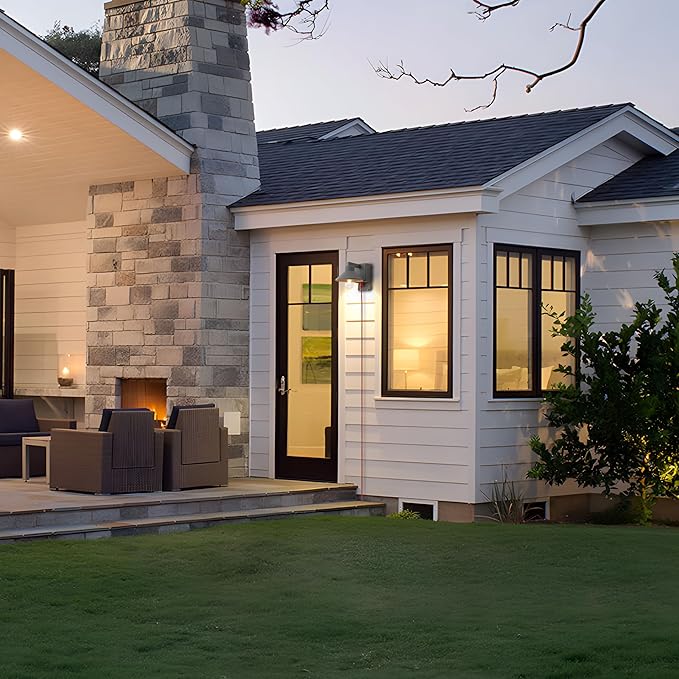 c cattleya Outdoor Wall Sconce with Outlet GFCI Matte Grey Waterproof Anti-Rust Aluminum Exterior Barn Lighting Wall Mount Front Porch Light with Outlet