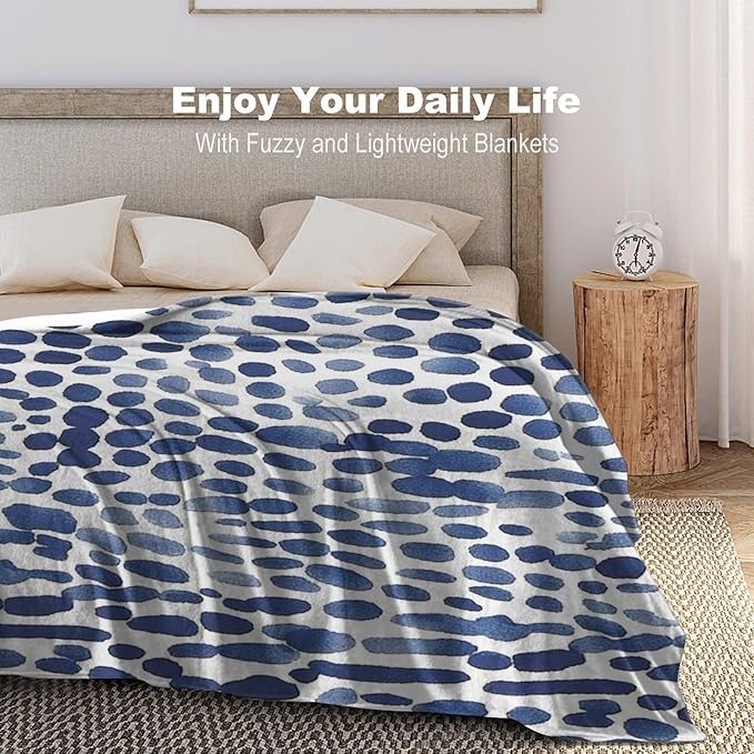 ArogGeld Watercolor Indigo Cheetah Print Soft Luxury Flannel Blanket Blue and White Animal Print Leopard Fluffy Lightweight Blanket for Living Room and Bedroom 70x80in Birthday Gift to Grandparents