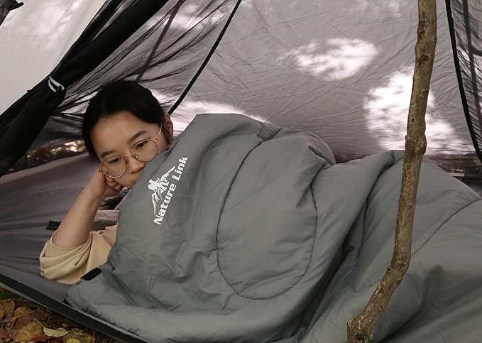 Lightweight Sleeping Bag 2.43lbs Backpacking Sleeping Bag 46℉-59℉ Nylon Shell and Lining Waterproof Compact Ultralight Sleeping Bag for Backpacking Camping Hiking