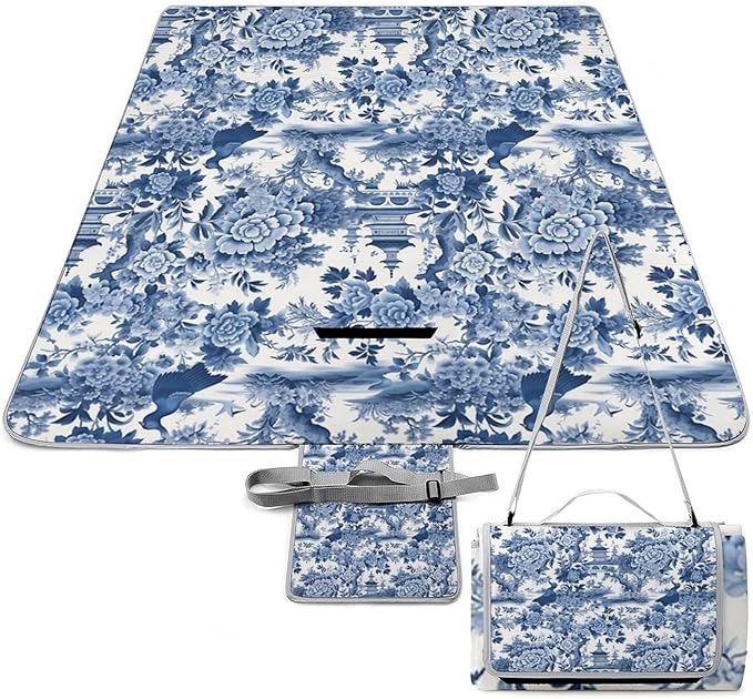 Blue and White Chinese Style Chinoiserie Folk Waterproof Outdoor Picnic Blanket Sandproof Beach Mat for Camping Hiking Grass Travelling