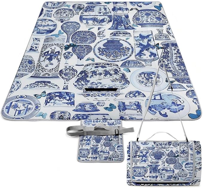 Blue and White Folk Chinese Chinoiserie Style Waterproof Outdoor Picnic Blanket Sandproof Beach Mat for Camping Hiking Grass Travelling