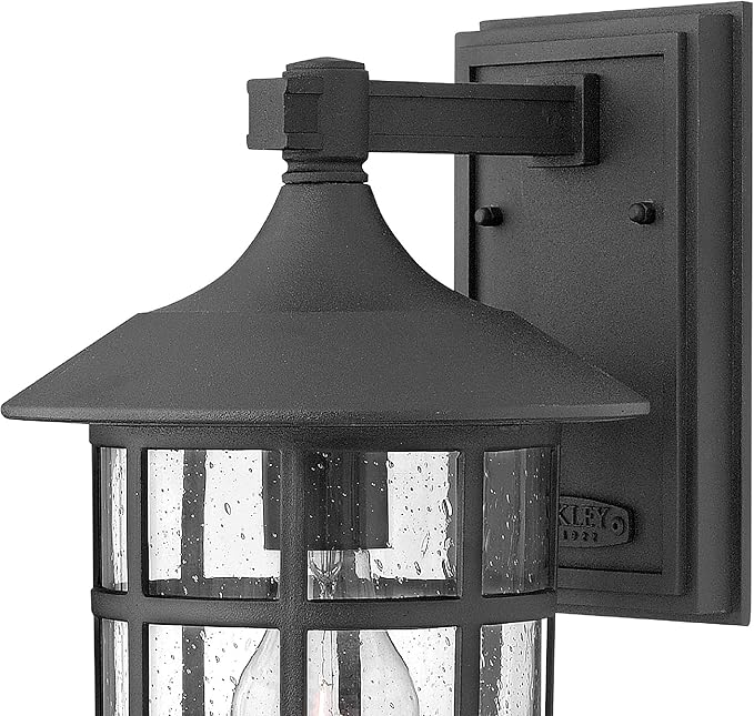 Hinkley Freeport Small Outdoor Wall Mount Lantern New England Design Cast Aluminum Clear Seedy Glass Black