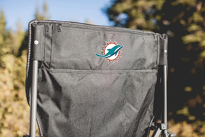 Picnic TIME NFL Unisex-Adult NFL Outlander Folding Camping Chair with Cooler Heavy Duty Beach Chair