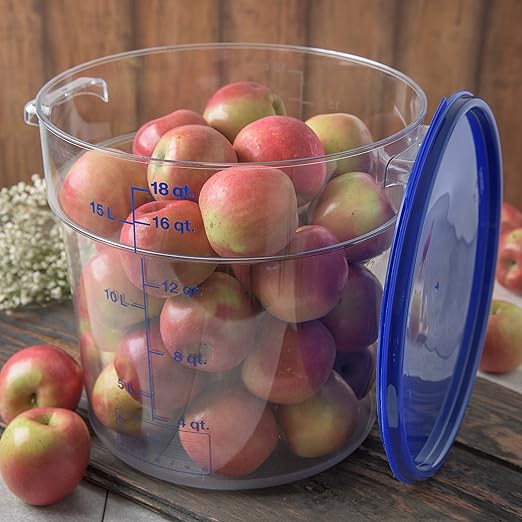 Carlisle FoodService Products Storplus Round Food Storage Container with Stackable Design for Catering Buffets Restaurants Polycarbonate (Pc) 18 Quart Clear