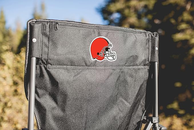 Picnic TIME NFL Unisex-Adult NFL Outlander Folding Camping Chair with Cooler Heavy Duty Beach Chair