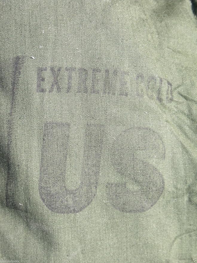 Very Warm Thick Old School Military US Army Subzero Extreme Cold Weather ECW Down OD Green Sleeping Bag by US Goverment GI USGI