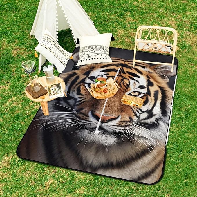 Zipper Tiger Style Picnic Mat Suitable for Travel Camping Park Or Home Use