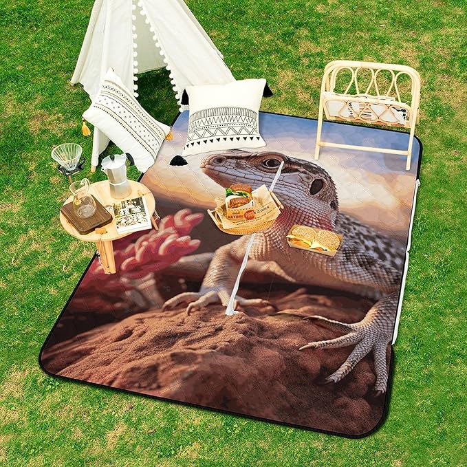 Zipper White Lizard Style Picnic Mat Suitable for Travel Camping Park Or Home Use